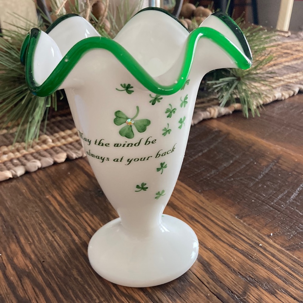 Beautiful Irish blessing Fenton vase